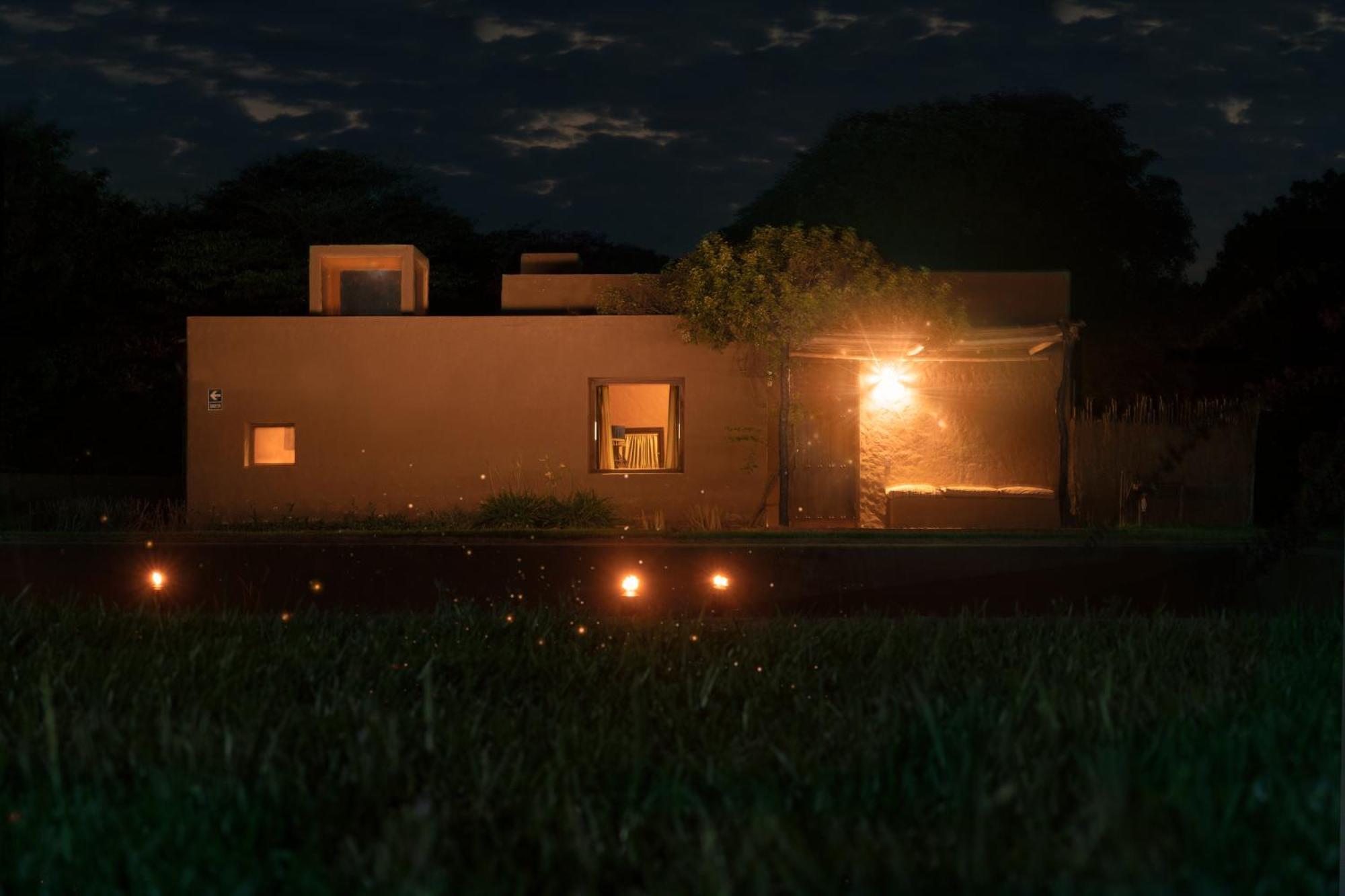 De Sol Y Barro Moche Lodge Trujillo